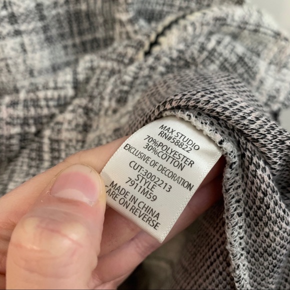 🌸MAX STUDIO Tweed Keyhole Ruffle Dress Small - Picture 6 of 8